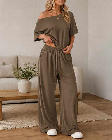 Relaxed Lounge Two-Piece Set