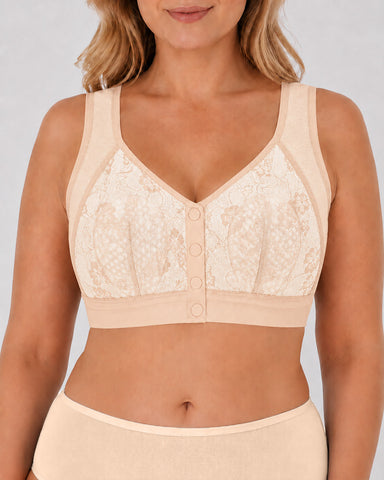 Plus Size Lace Front Closure Wireless Comfort Bra