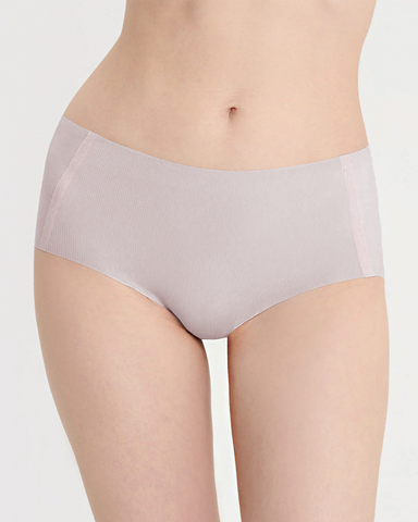 Comfortable mid-rise seamless panties