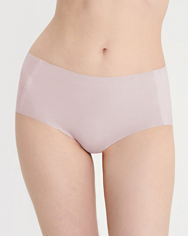 Comfortable mid-rise seamless panties